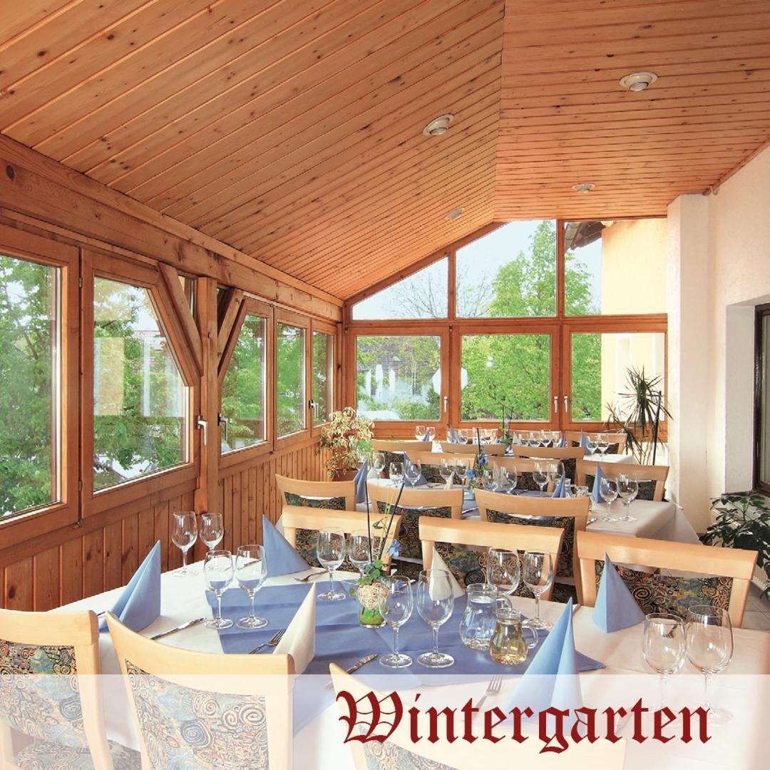 דגנדורף Landgasthof Hotel Zwickl מראה חיצוני תמונה